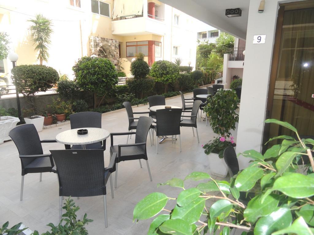Yiorgos Hotel Kos Town Exterior photo